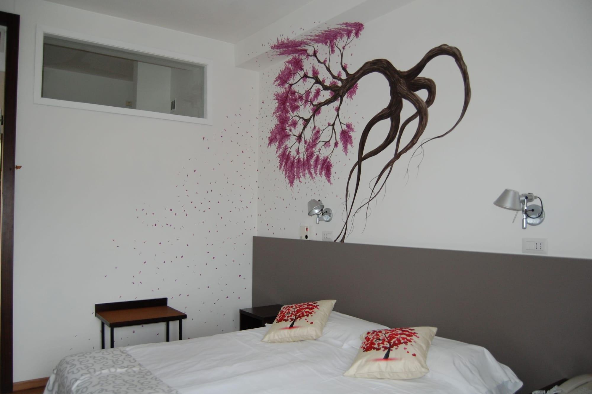 Lh Hotel Arca Street Art Spoleto Bagian luar foto